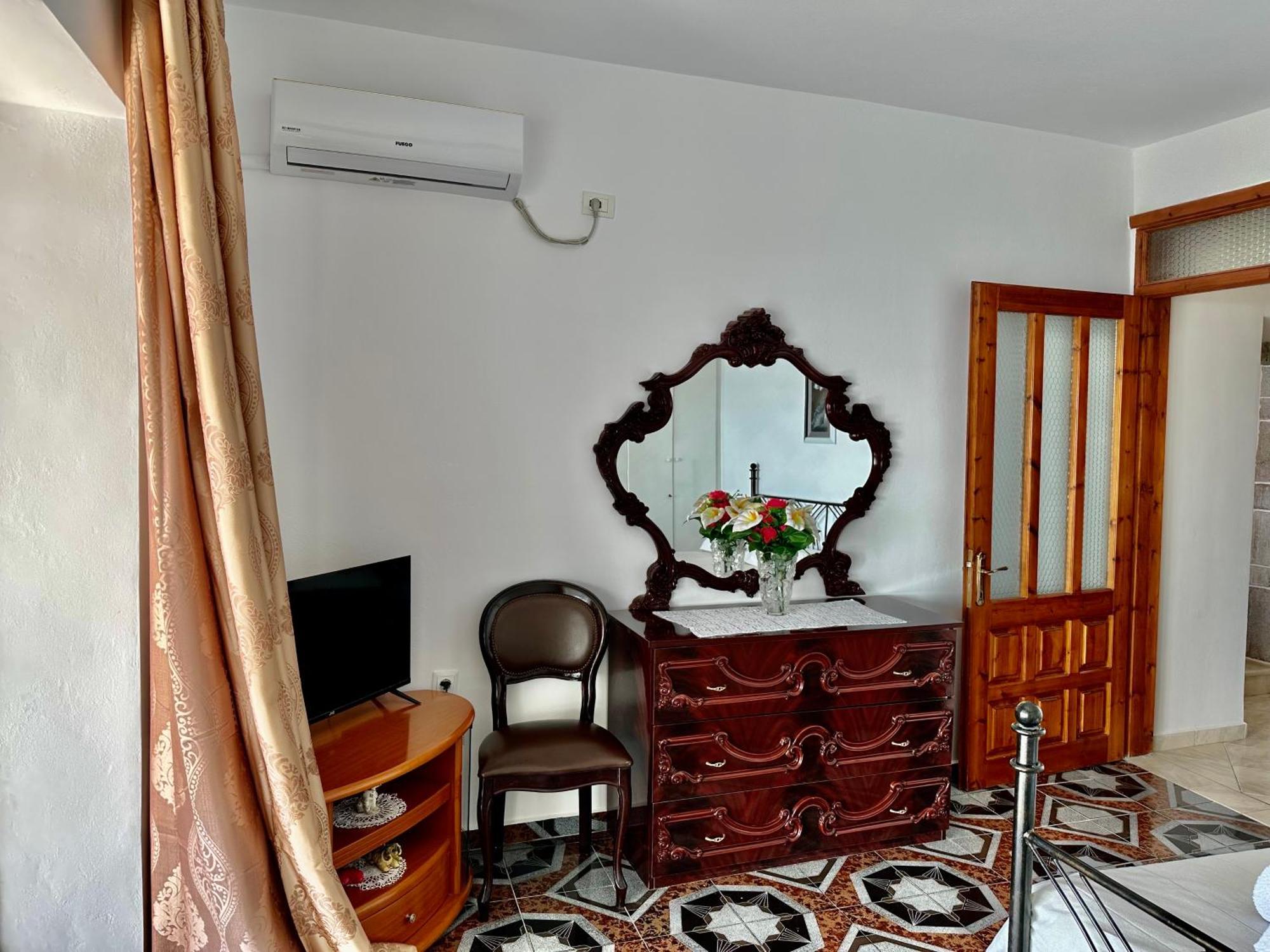 Villa Ksanthi Himare Exterior photo